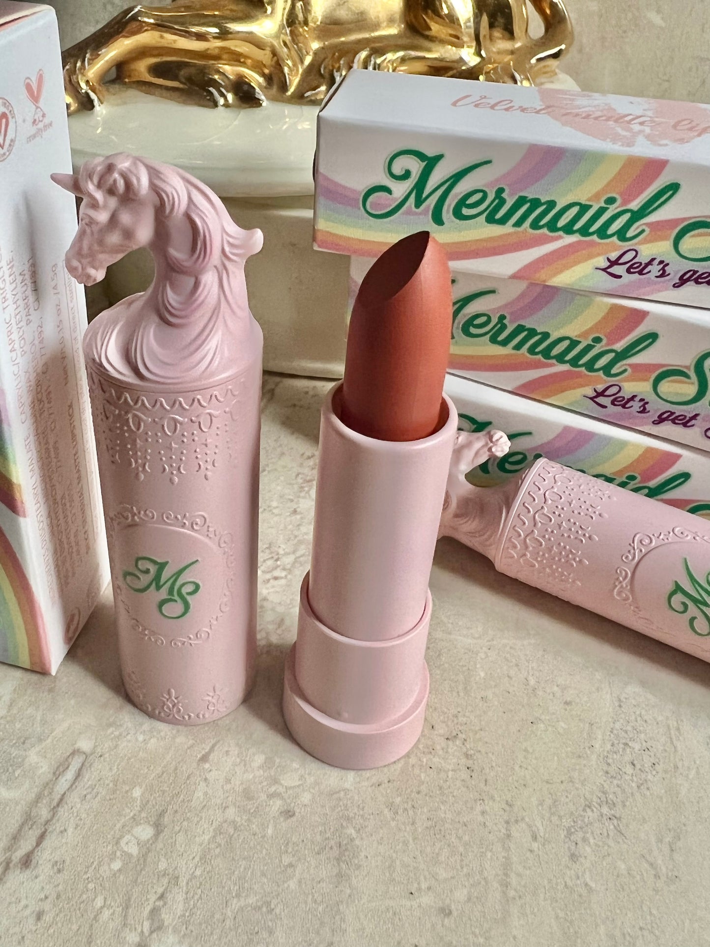 JEANNIE BAMBINI - Traditional Cream Velvet lipstick