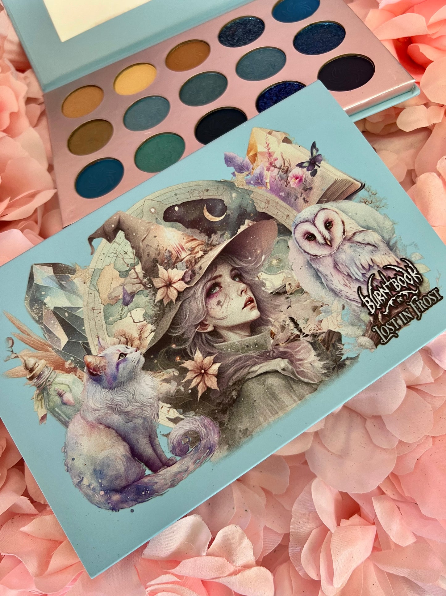 LOST IN FROST - Eyeshadow Palette