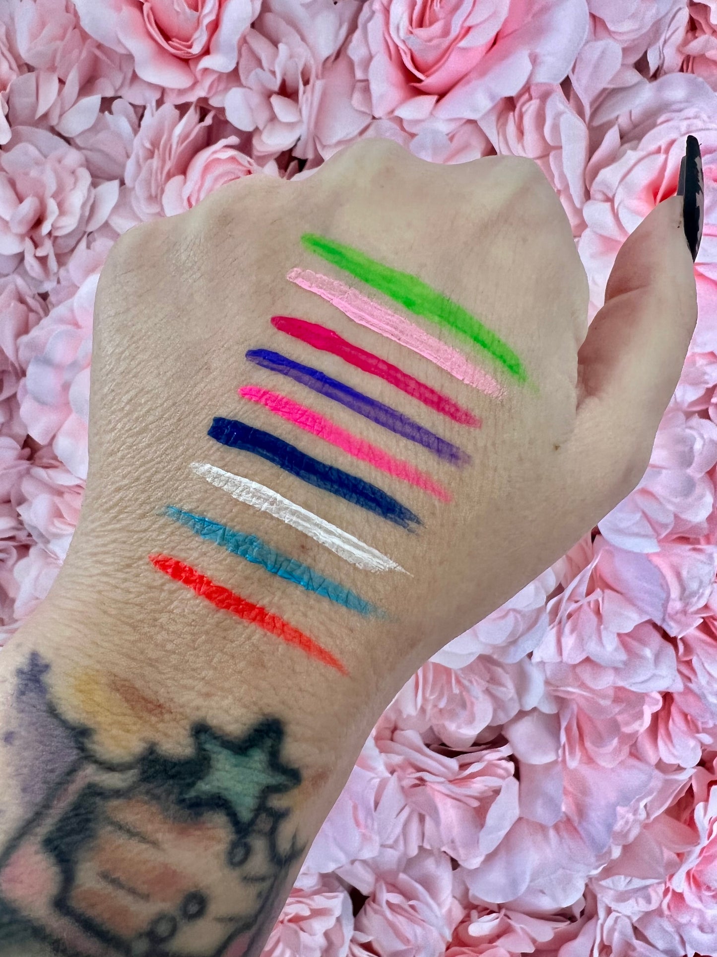 LOVE POTION - Warpaint Liquid Liner