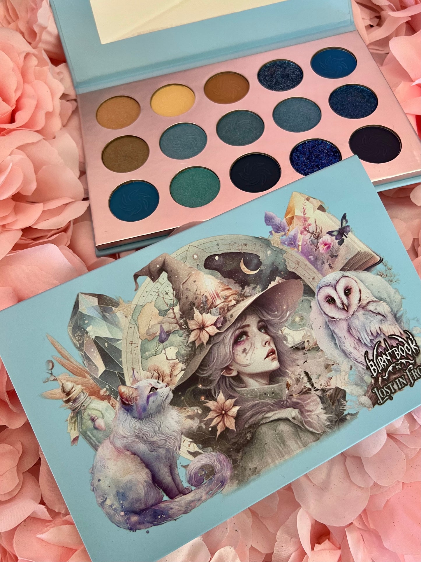 LOST IN FROST - Eyeshadow Palette