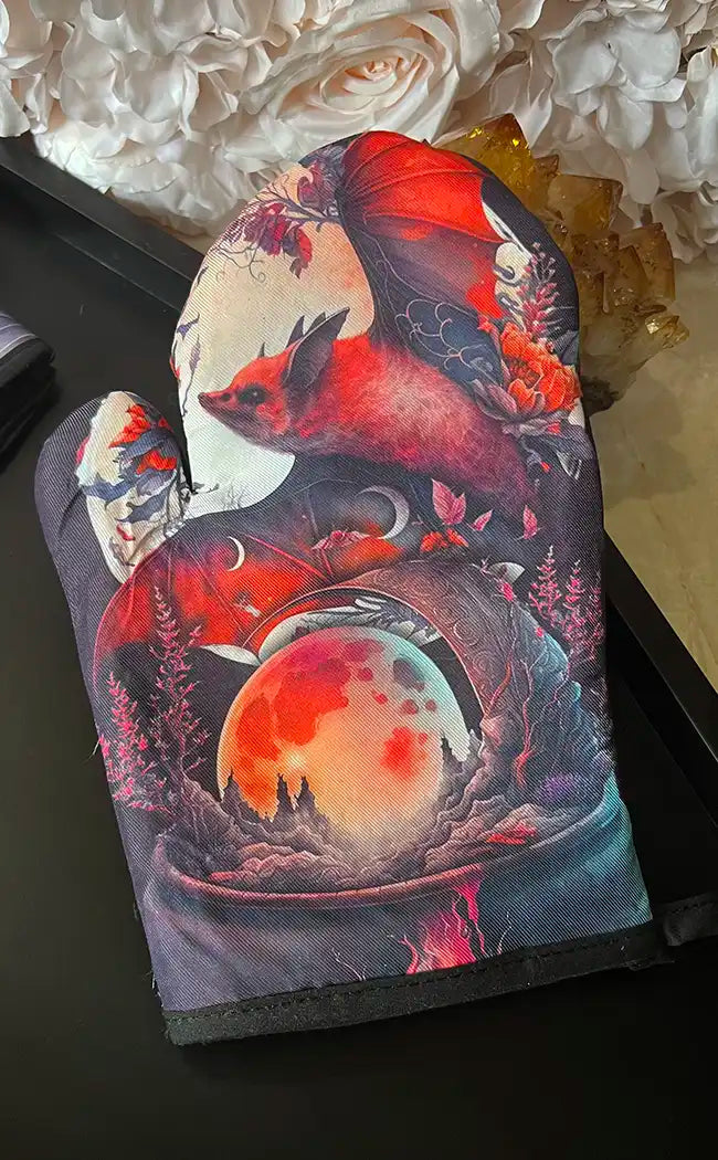 BLOOD MOON - Oven Mitt Set