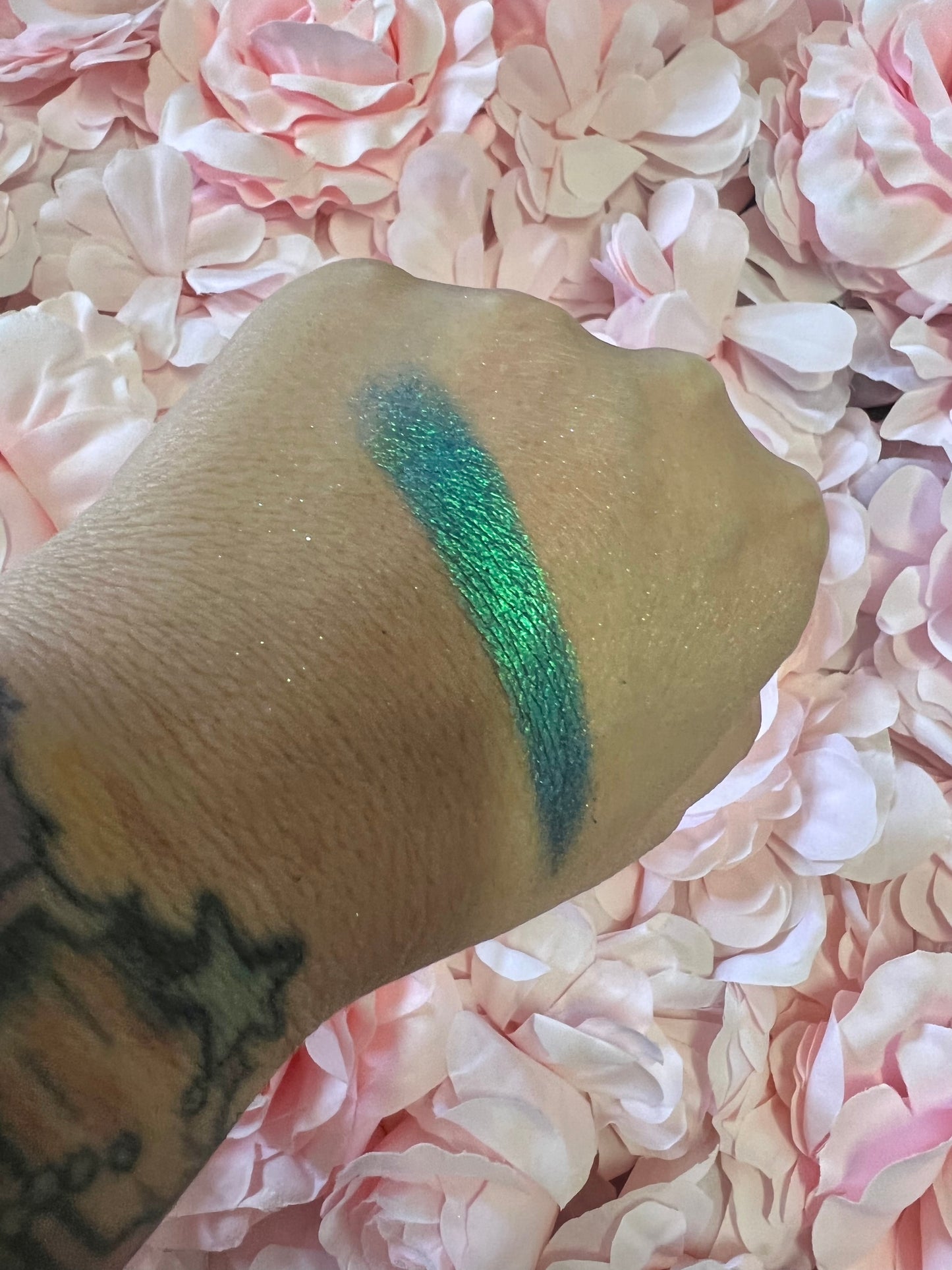 D17 PISCES - Iridescent pressed pigment refill pan