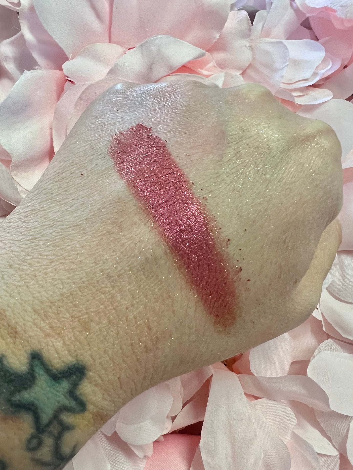 D70 SUGAR PLUM FAIRY - Iridescent pressed pigment refill pan