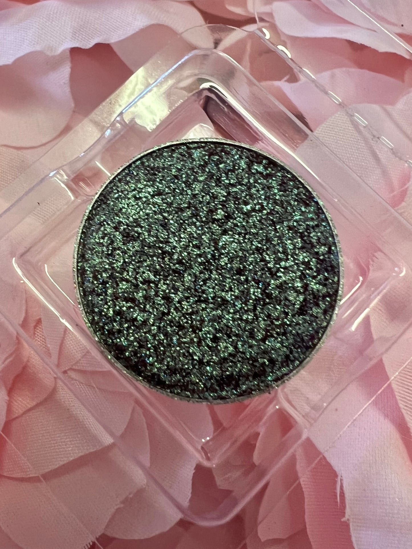 D38 WATER BIRD - iridescent pressed pigment refill pan