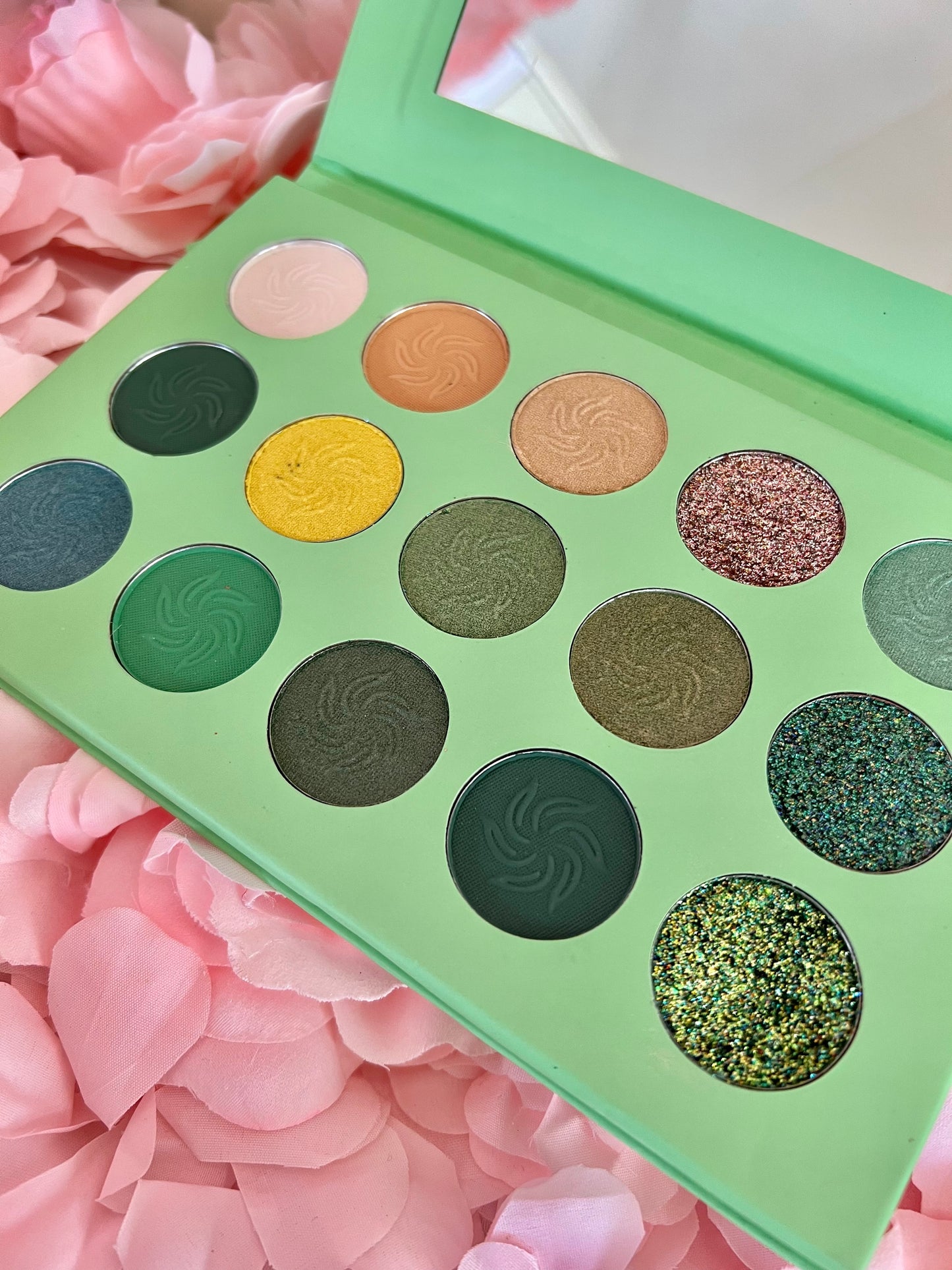 LUSCIOUS - Eyeshadow Palette