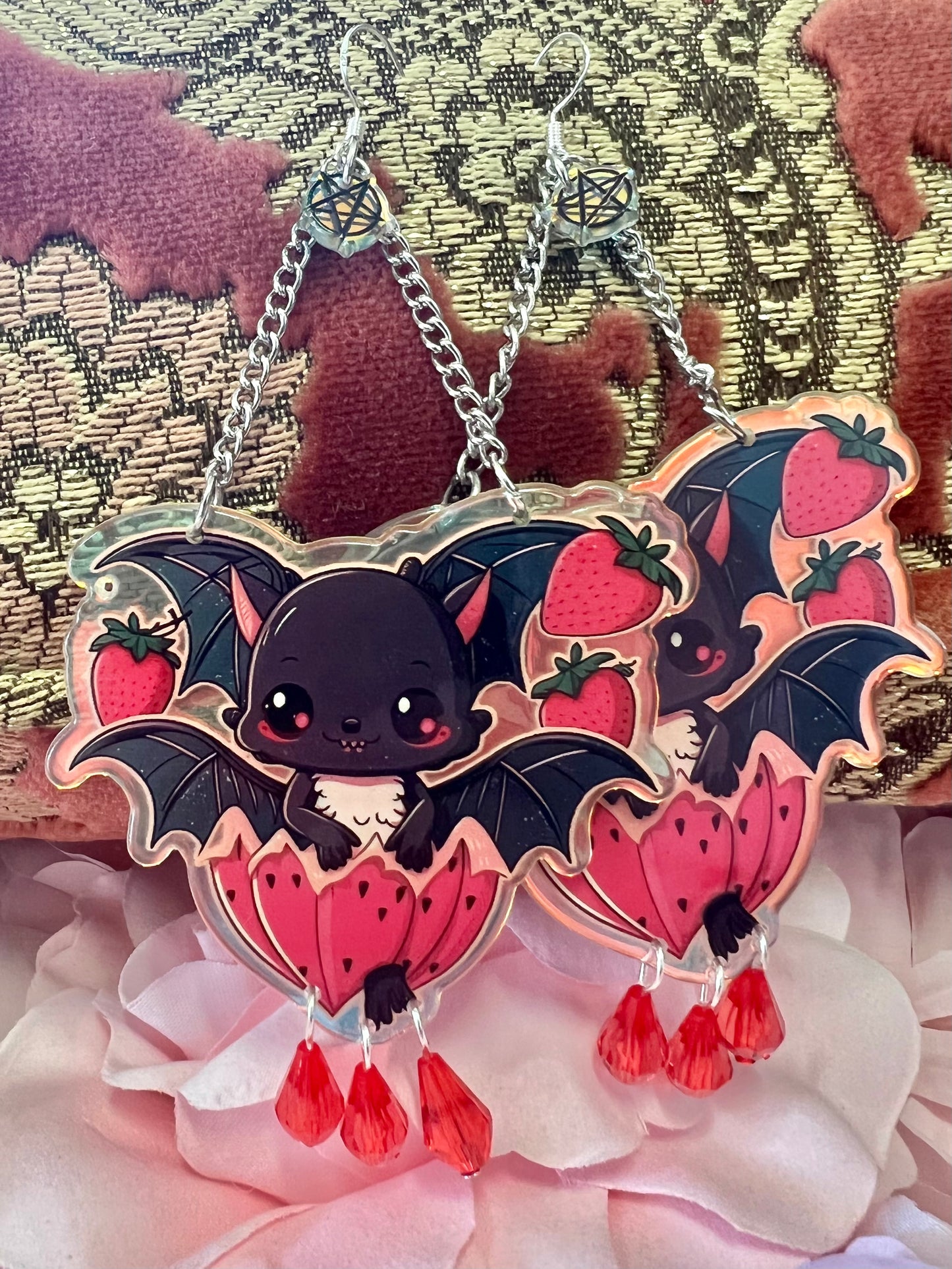 STRAWBERRY SAUCE - chandelier Earrings
