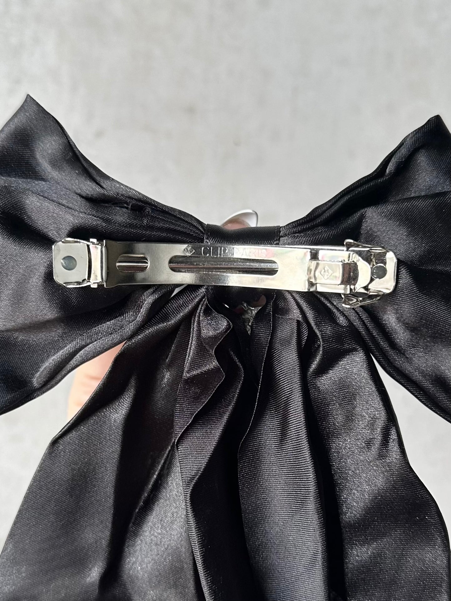 SCREECHERS OF THE NIGHT - Mother of Hades NIGHT GARDEN Hair Bow