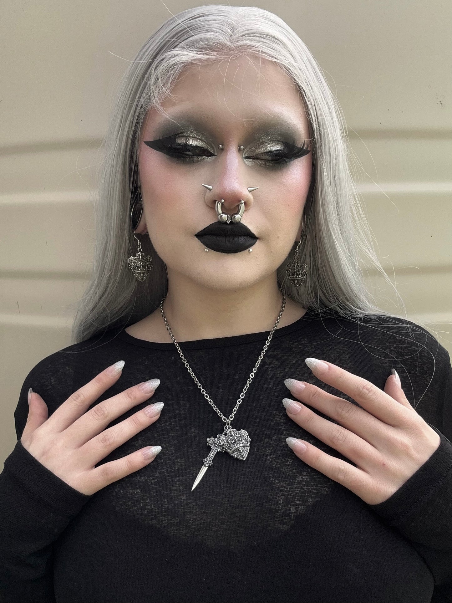 Shield & protect - Mother of Hades Cast Necklace