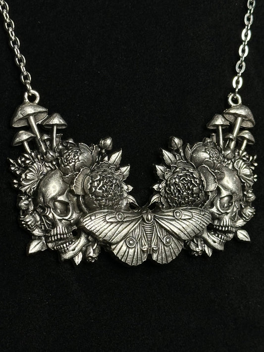 CEMETERY GARDEN - Mother of Hades Romantacy Necklace