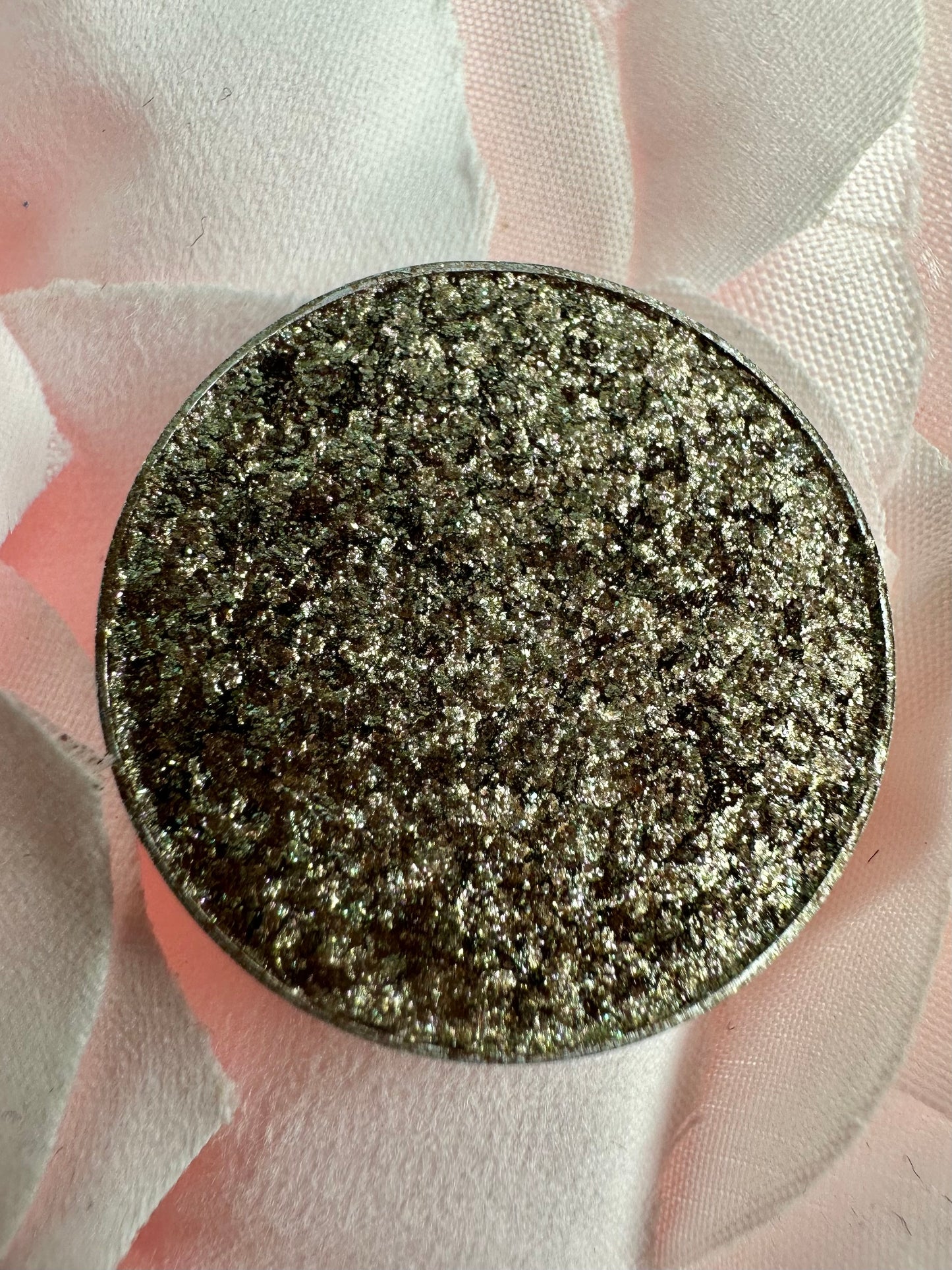 D48 PRECIOUS - Iridescent pressed pigment refill pan