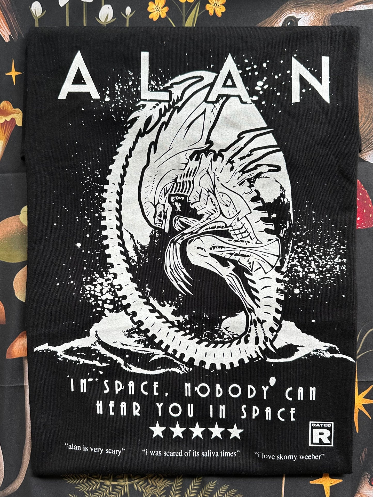 ALAN - IN SPACE NO ONE CAN HEAR YOU alien Horror T-Shirt