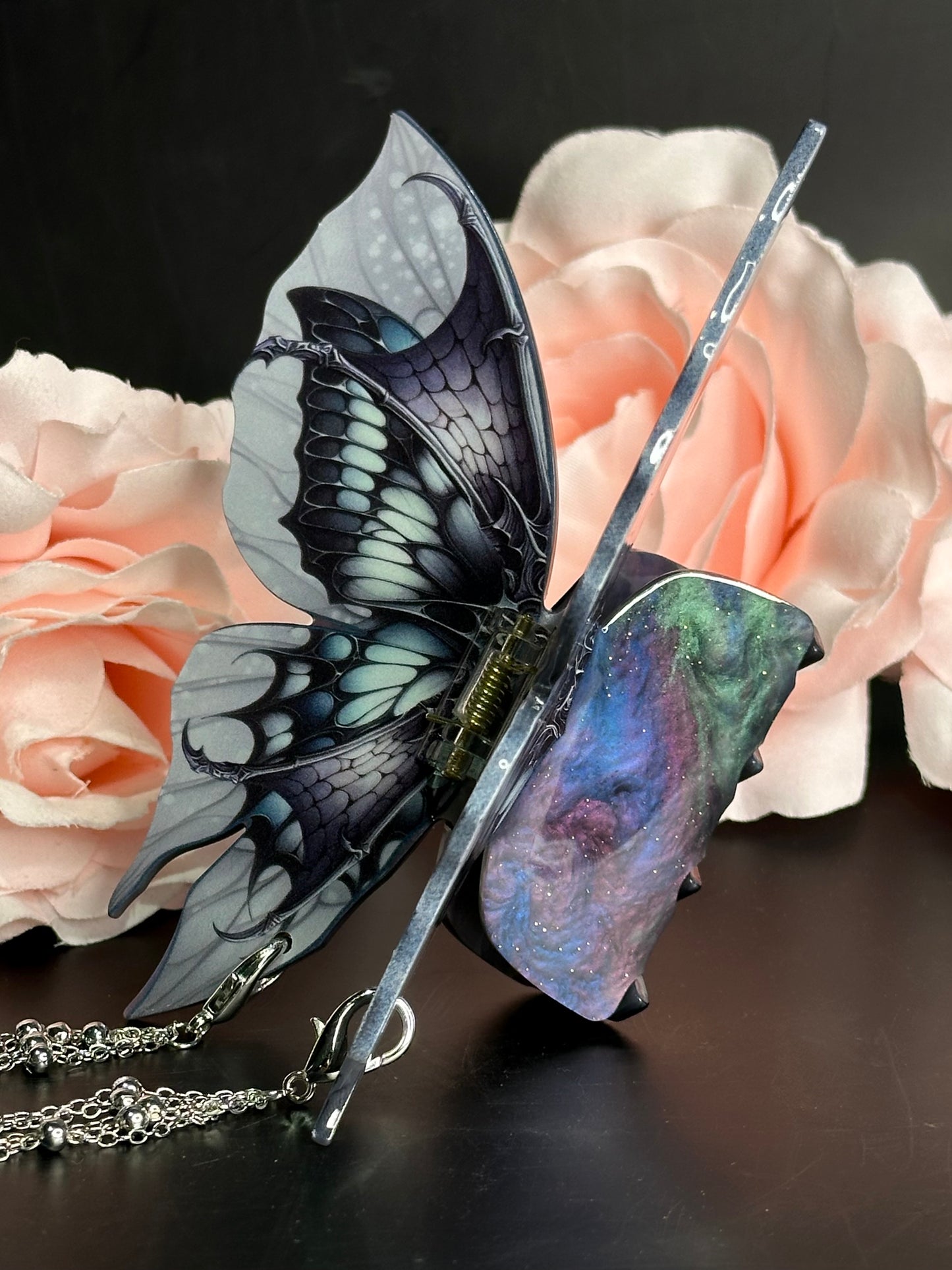 NIGHTSHADE - Butterfly hair clasp with chain