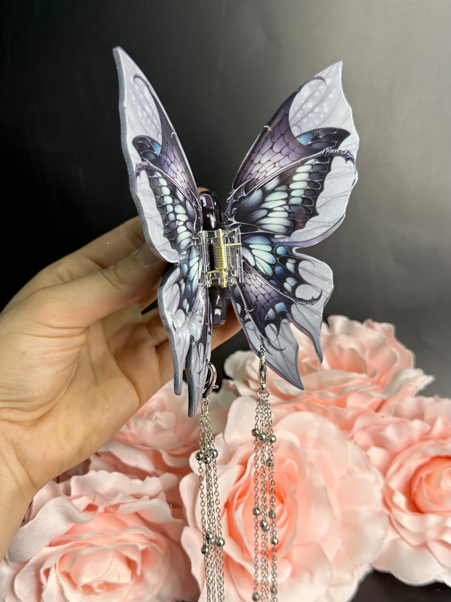 NIGHTSHADE - Butterfly hair clasp with chain
