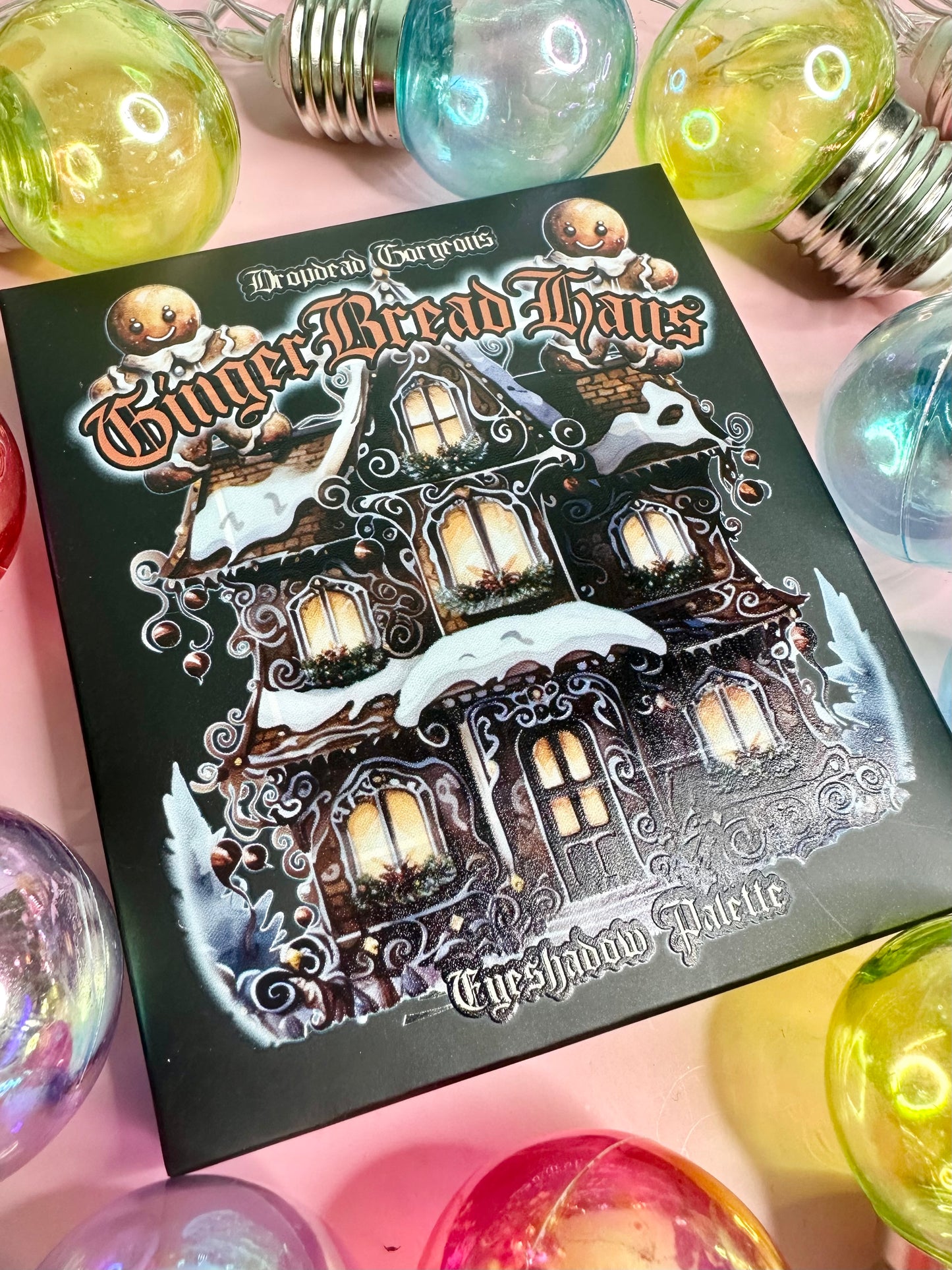 GINGERBREAD HAUS - Eyeshadow Palette