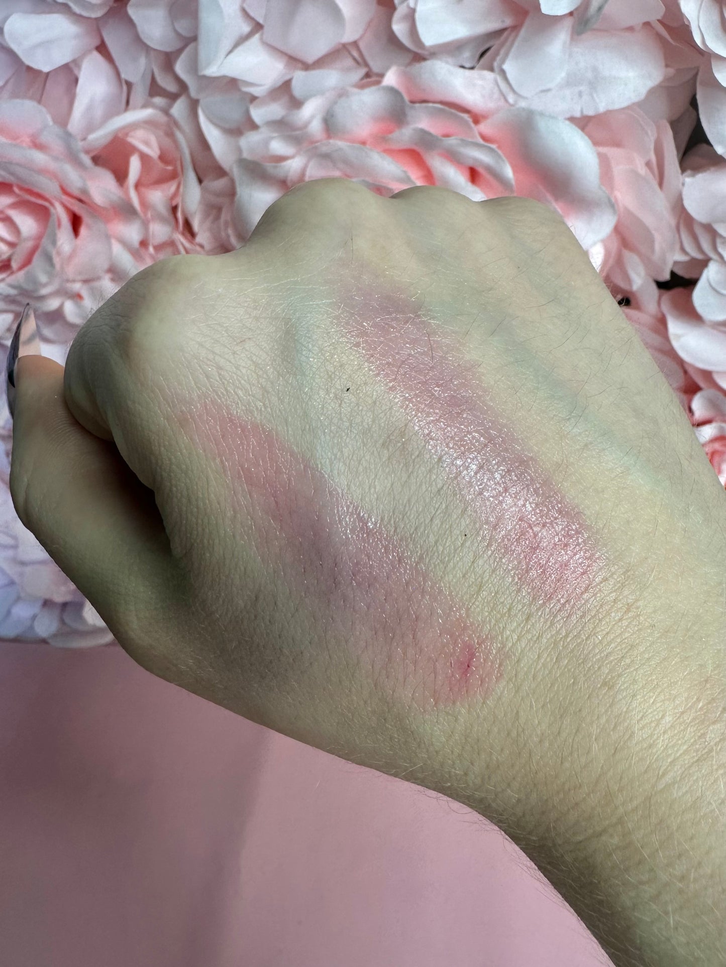IT SNOWS - Snow globe colour change balm