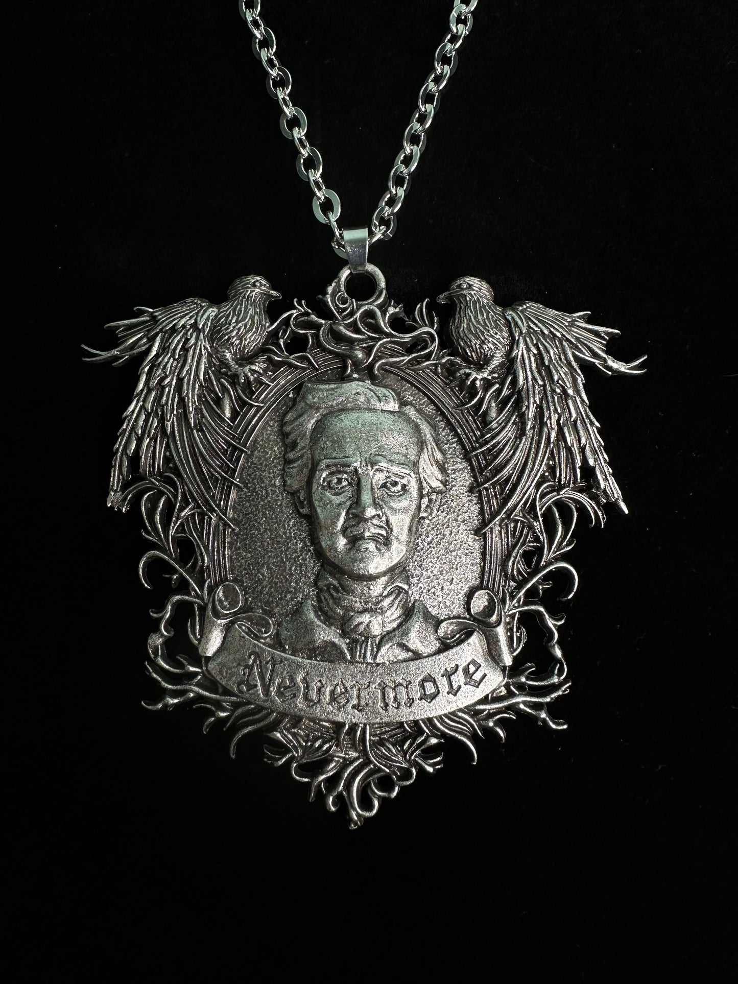 NEVERMORE - Mother of Hades Cast Necklace