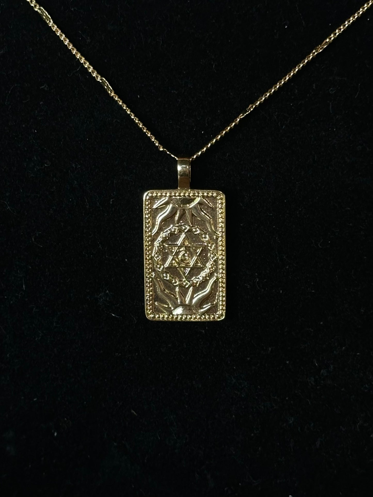 THE FOOL NECKLACE