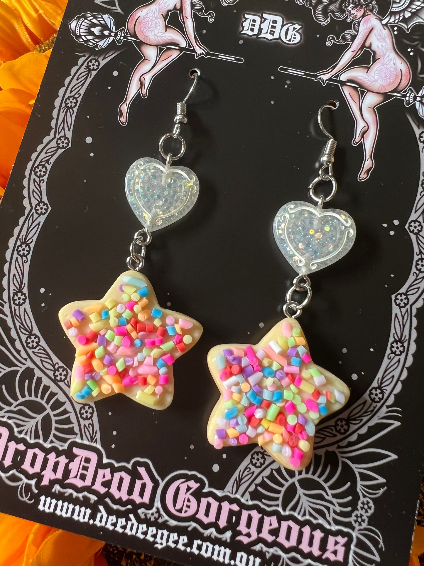 TOTALLY BAKED - Star Cookie Charm Earrings