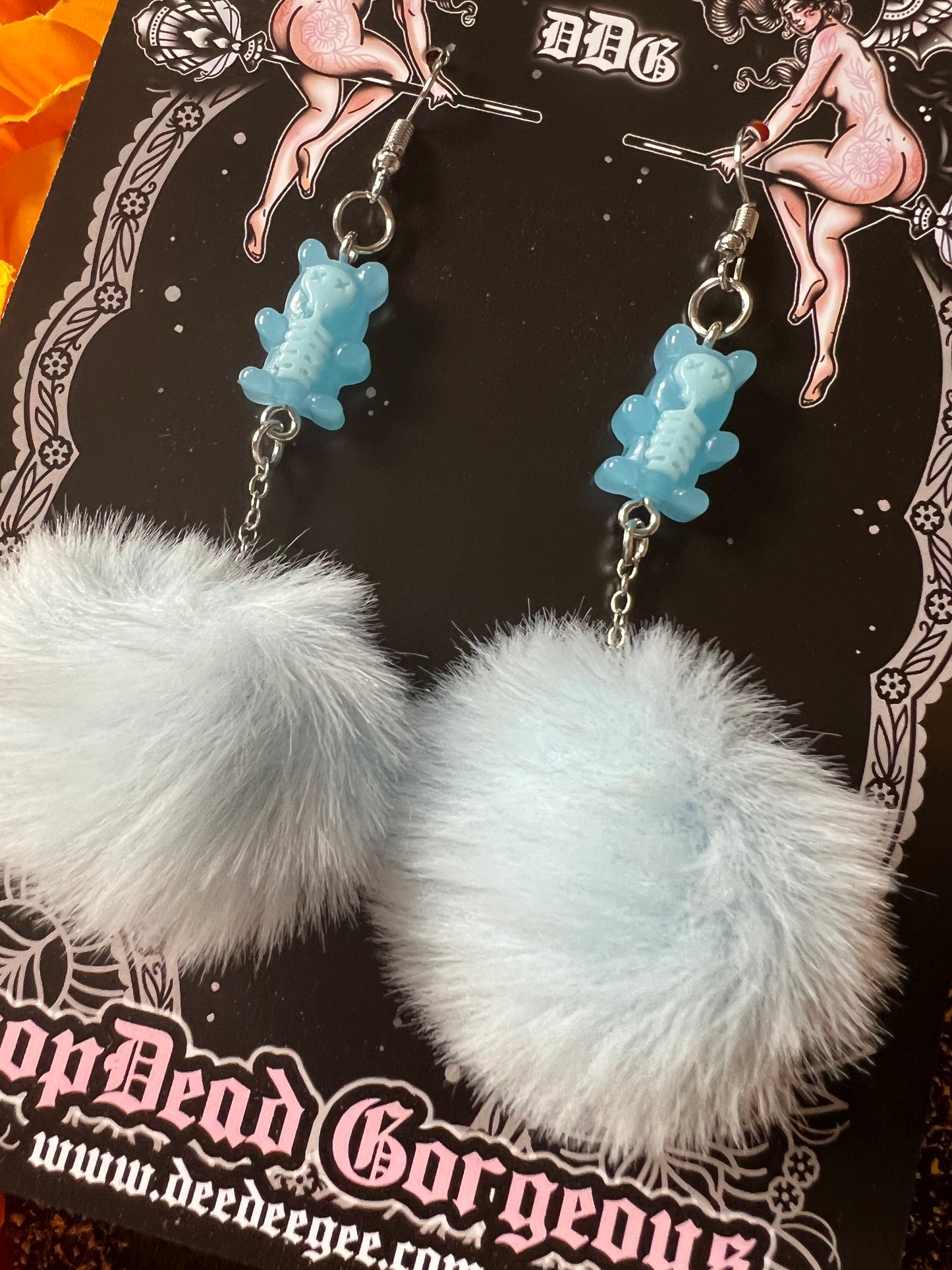 GUMMY SCARES - Aqua Pompom Earrings