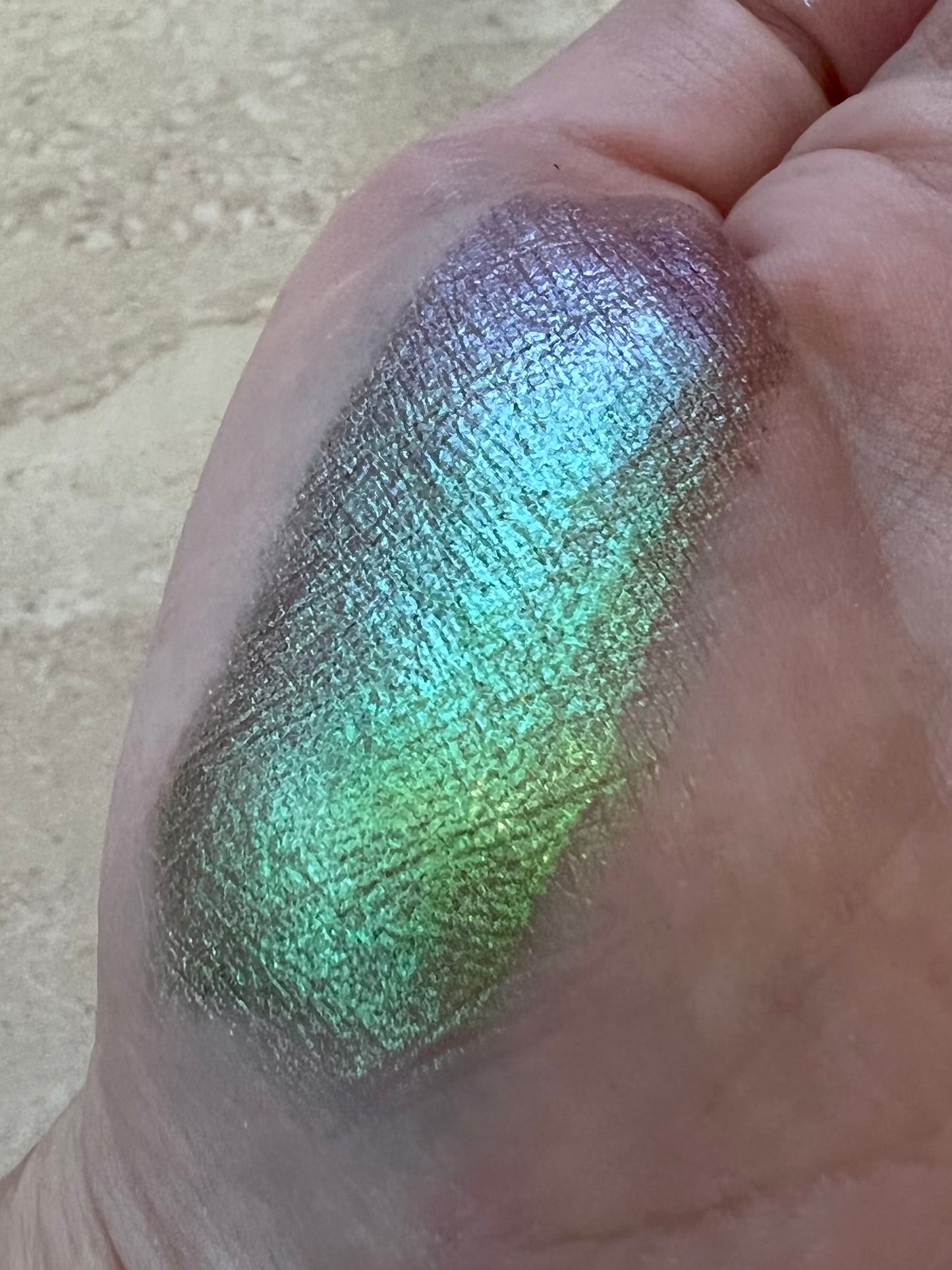 DARK HORSE - Fairy Lights Iridescent Cream Pigment