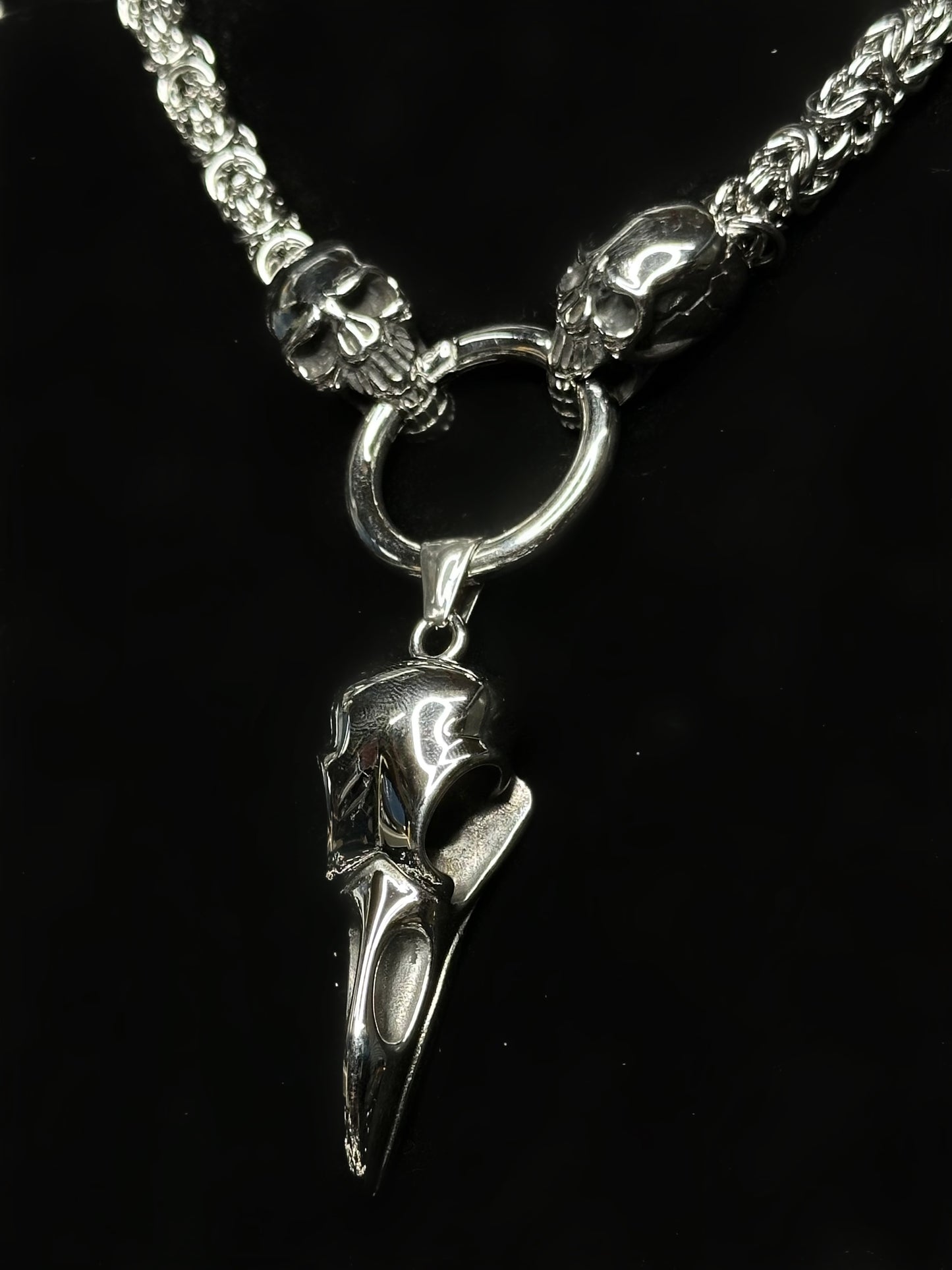 SKULL & BONES Mother of Hades Chainmail Necklace