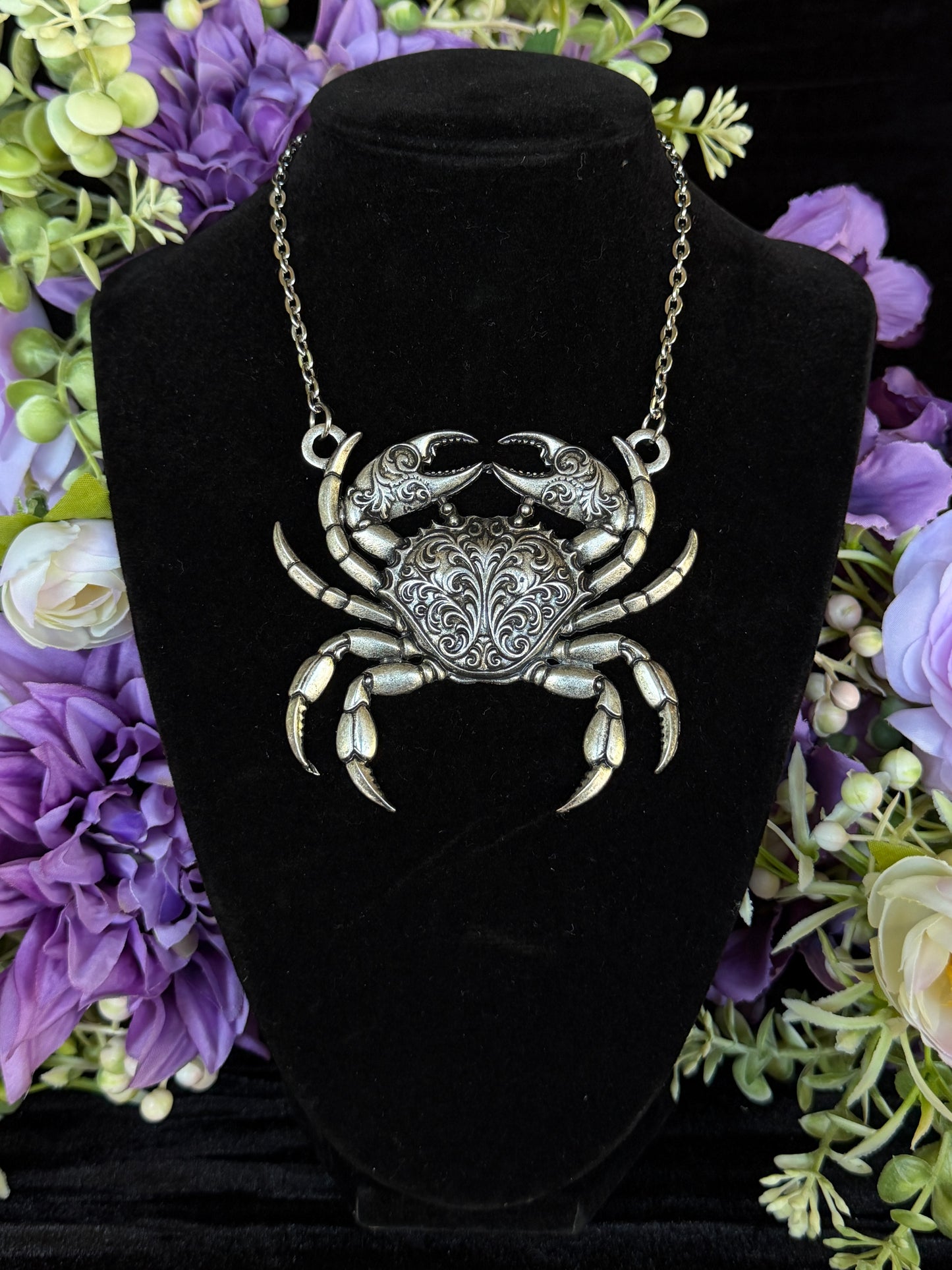 CLAWS OUT - Mother of Hades Decapod Necklace