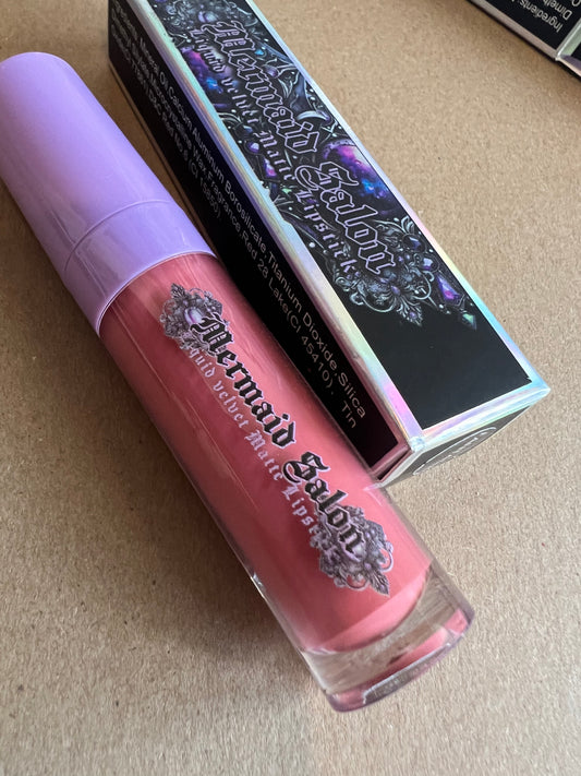VELVETTA - Liquid Velvet Lipstick
