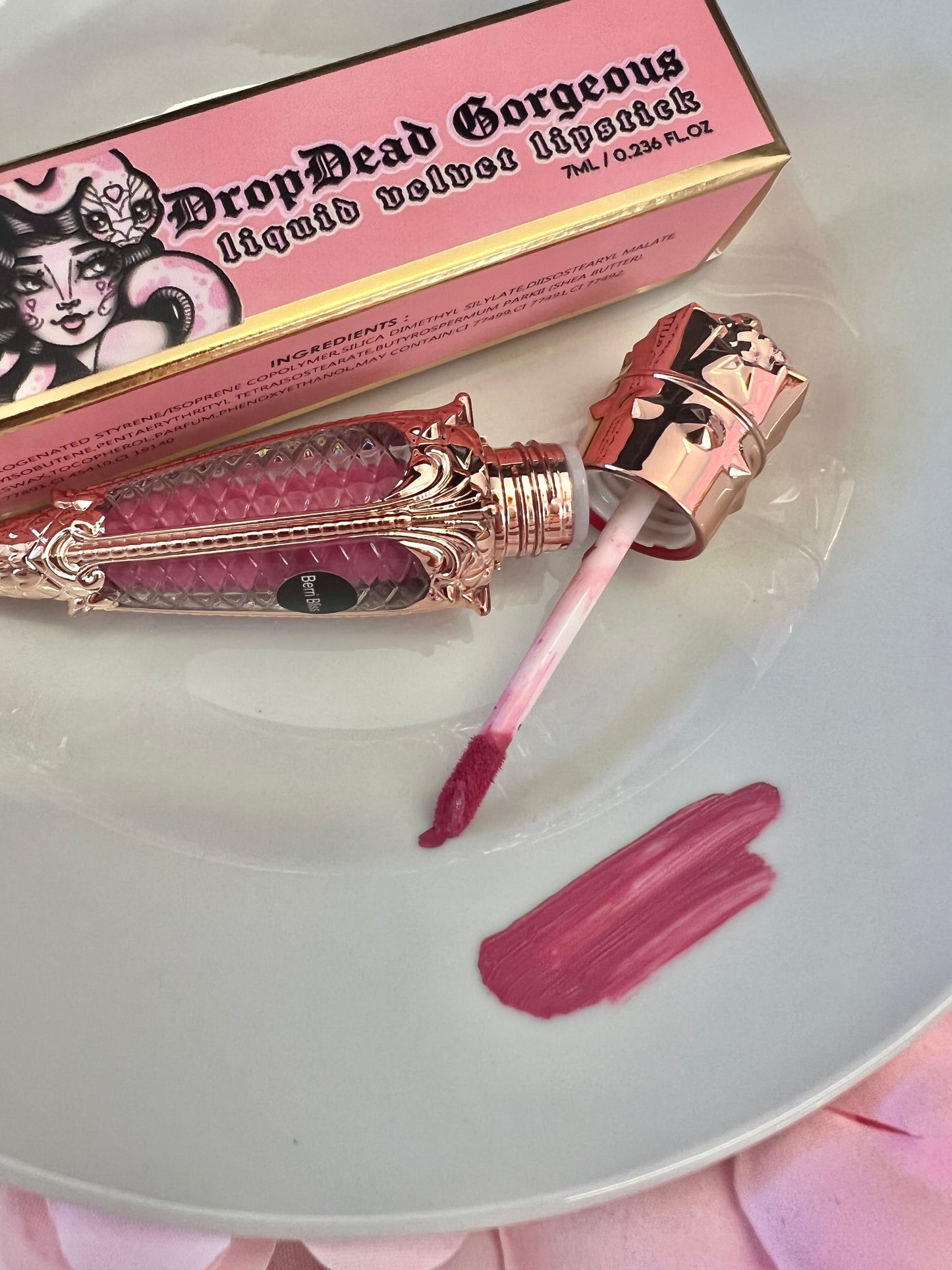 BERRI BLISS - Liquid luxe Velvet lipstick