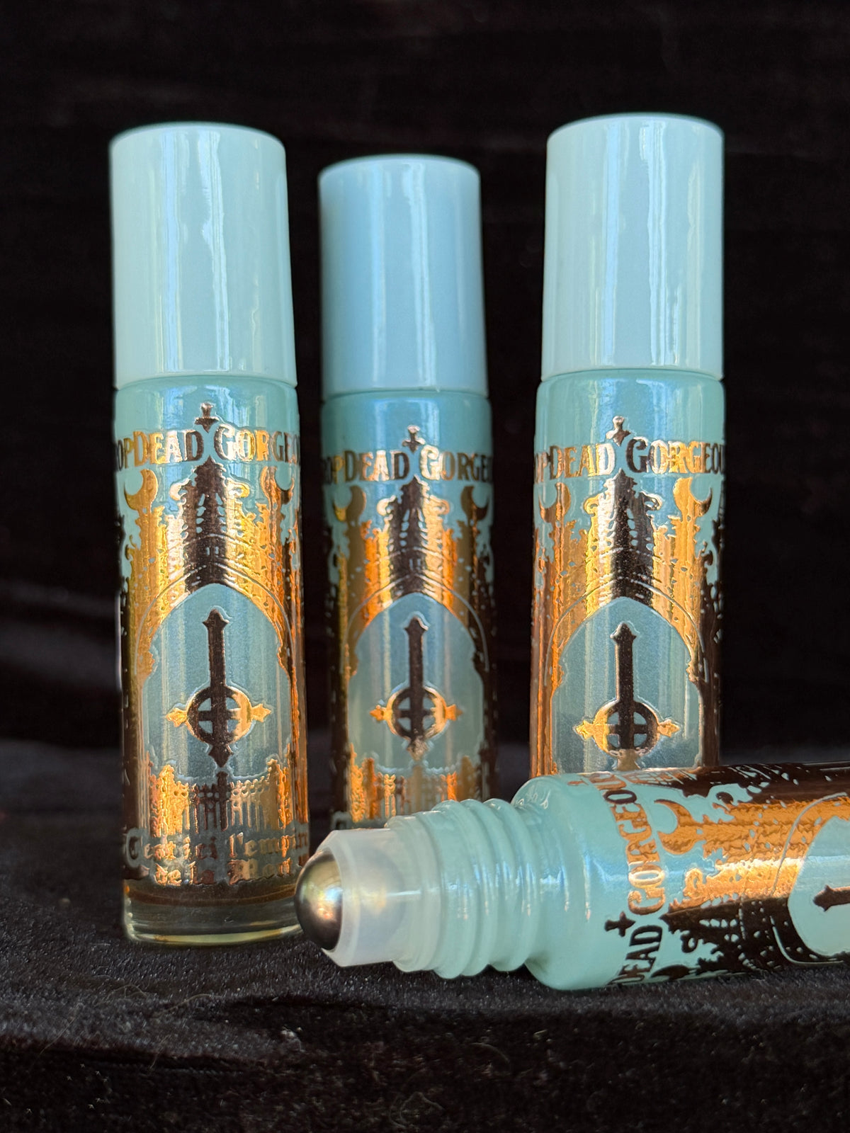 WATERLILY AND RAIN - Roll On Oil Perfume