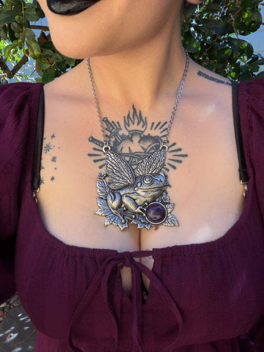 FAIRY FROG - Mother of Hades Amphibian Necklace with Amethyst