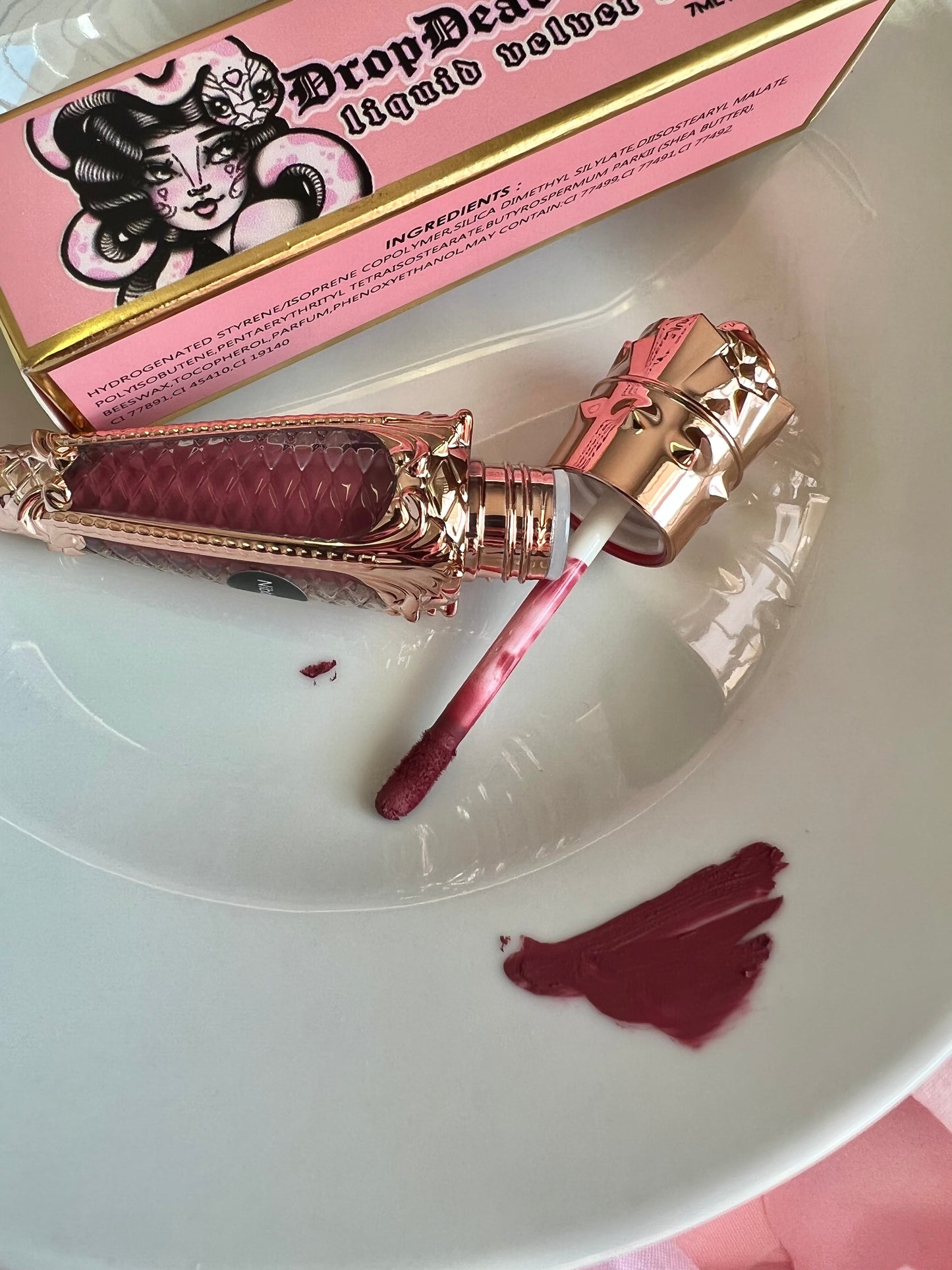NIBBLE - Liquid luxe Velvet lipstick
