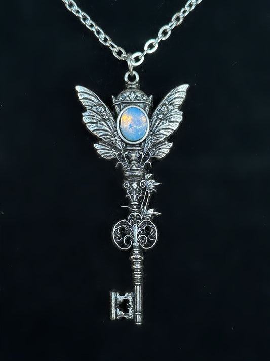 MAGIC KEY - Mother of Hades Romantacy Necklace