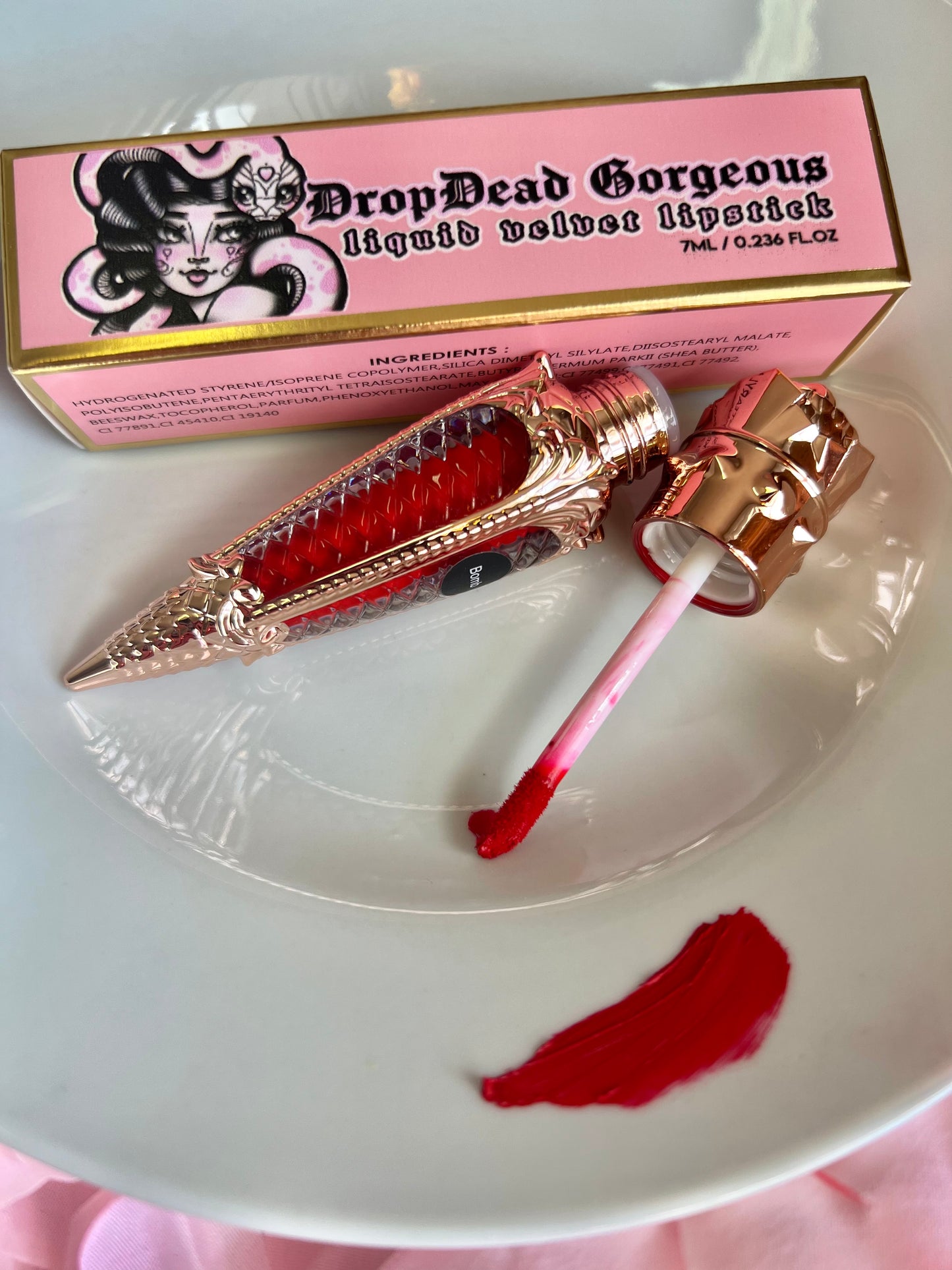 BOMB - Liquid luxe Velvet lipstick