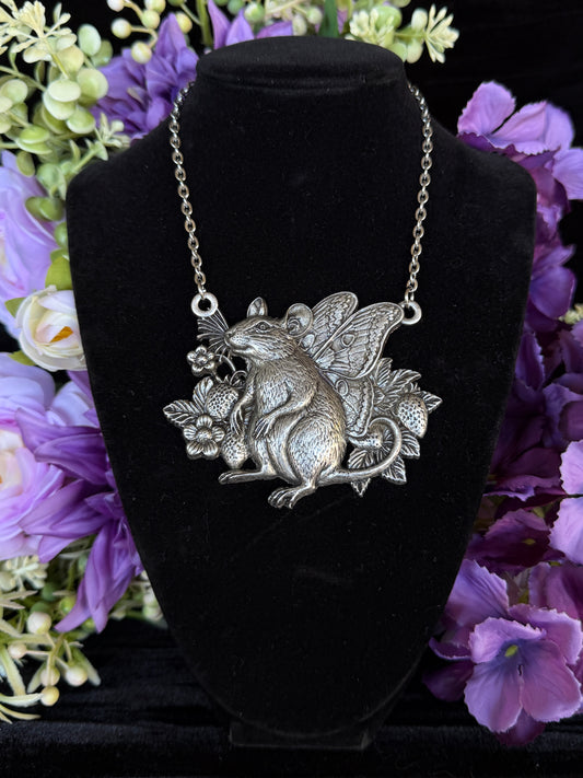 ATLAS RATTACUS - Fairy Rat Mother of Hades Necklace