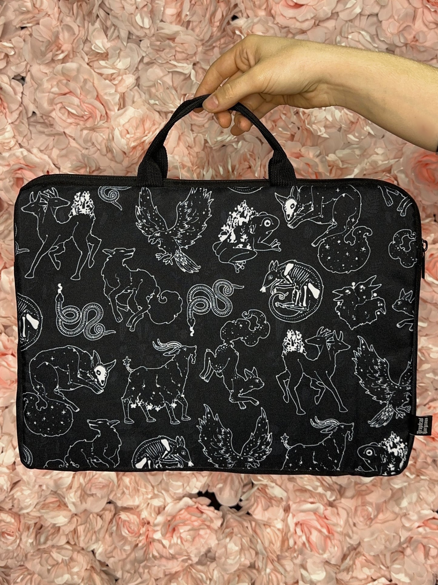 FAMILIARS - canvas laptop case