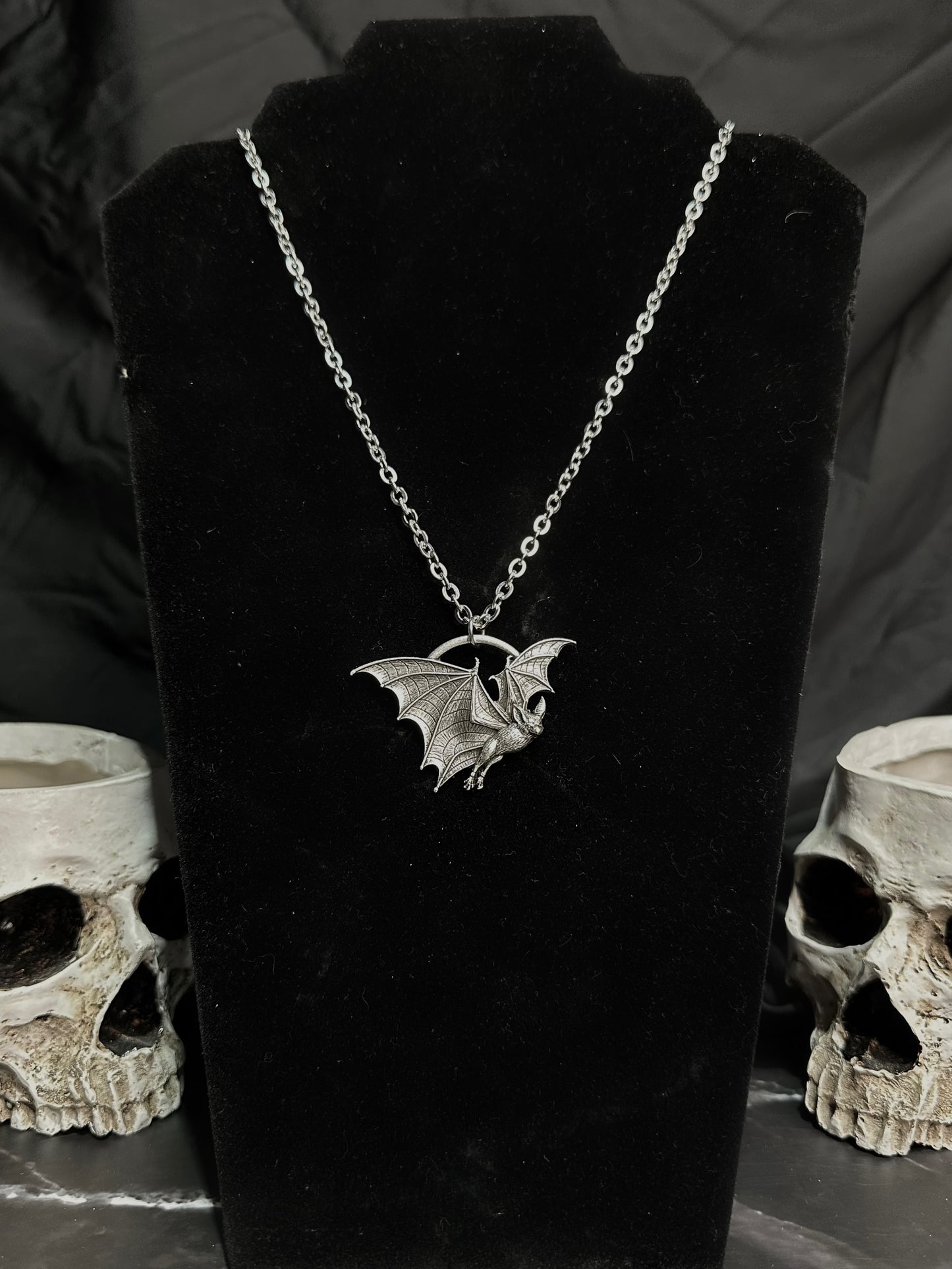 SCREECHERS OF THE NIGHT - Mother of Hades NIGHT GARDEN Necklace