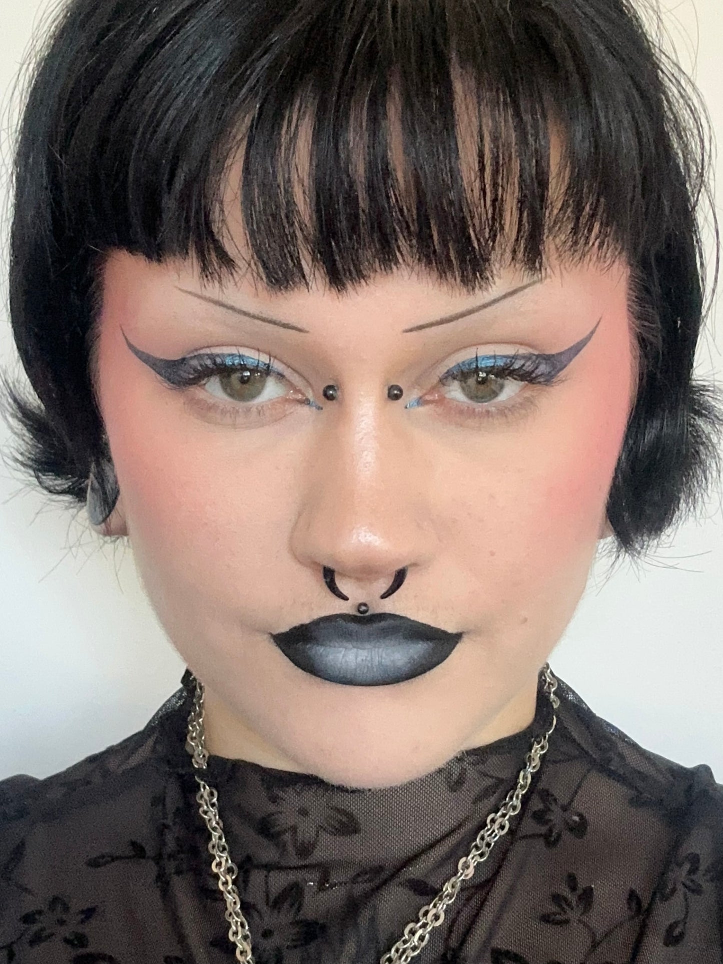 SALEM NIGHT - IRIDESCENT CryBaby Aqua Liner