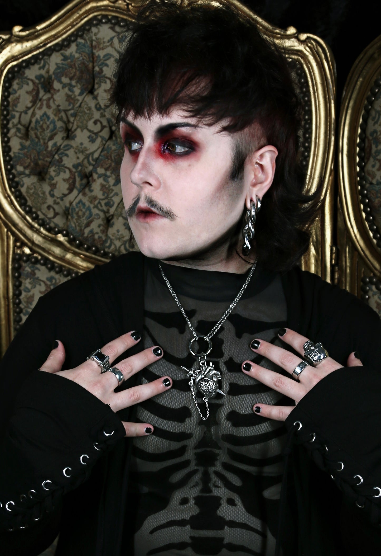 HOLY LOVE FOOL Mini - Mother of Hades Cast Necklace