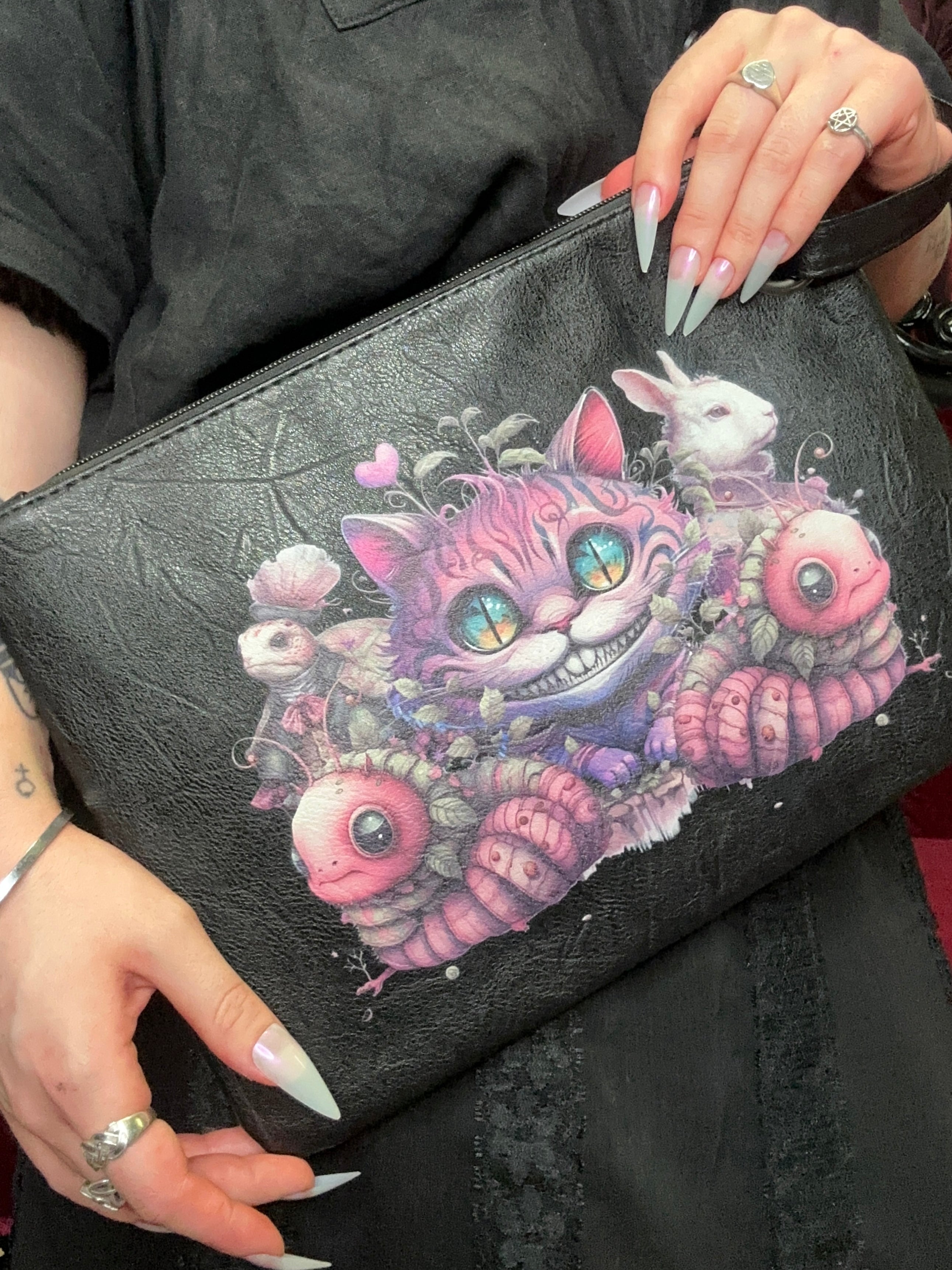 Cheshire cat online handbag