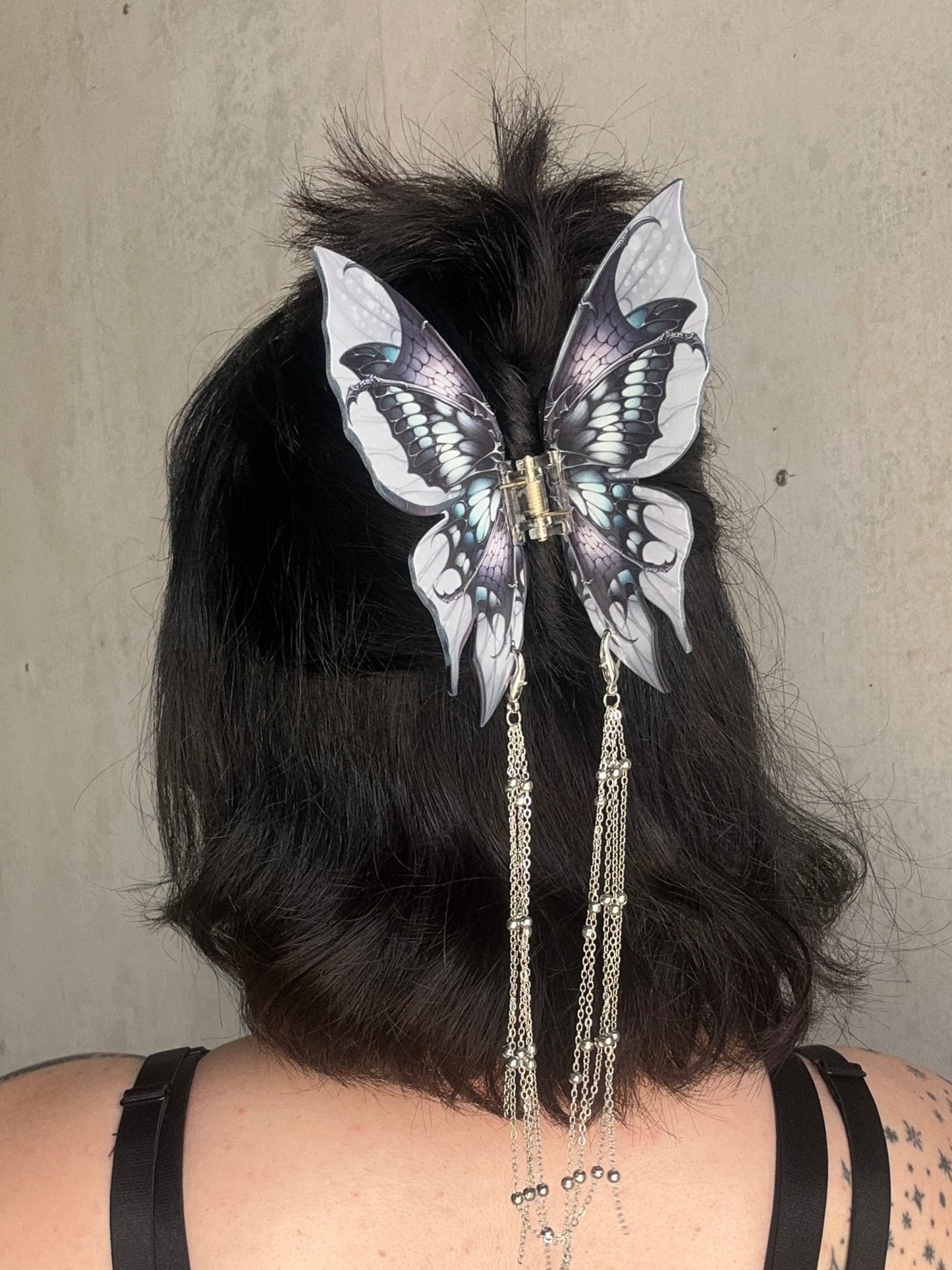 NIGHTSHADE - Butterfly hair clasp with chain