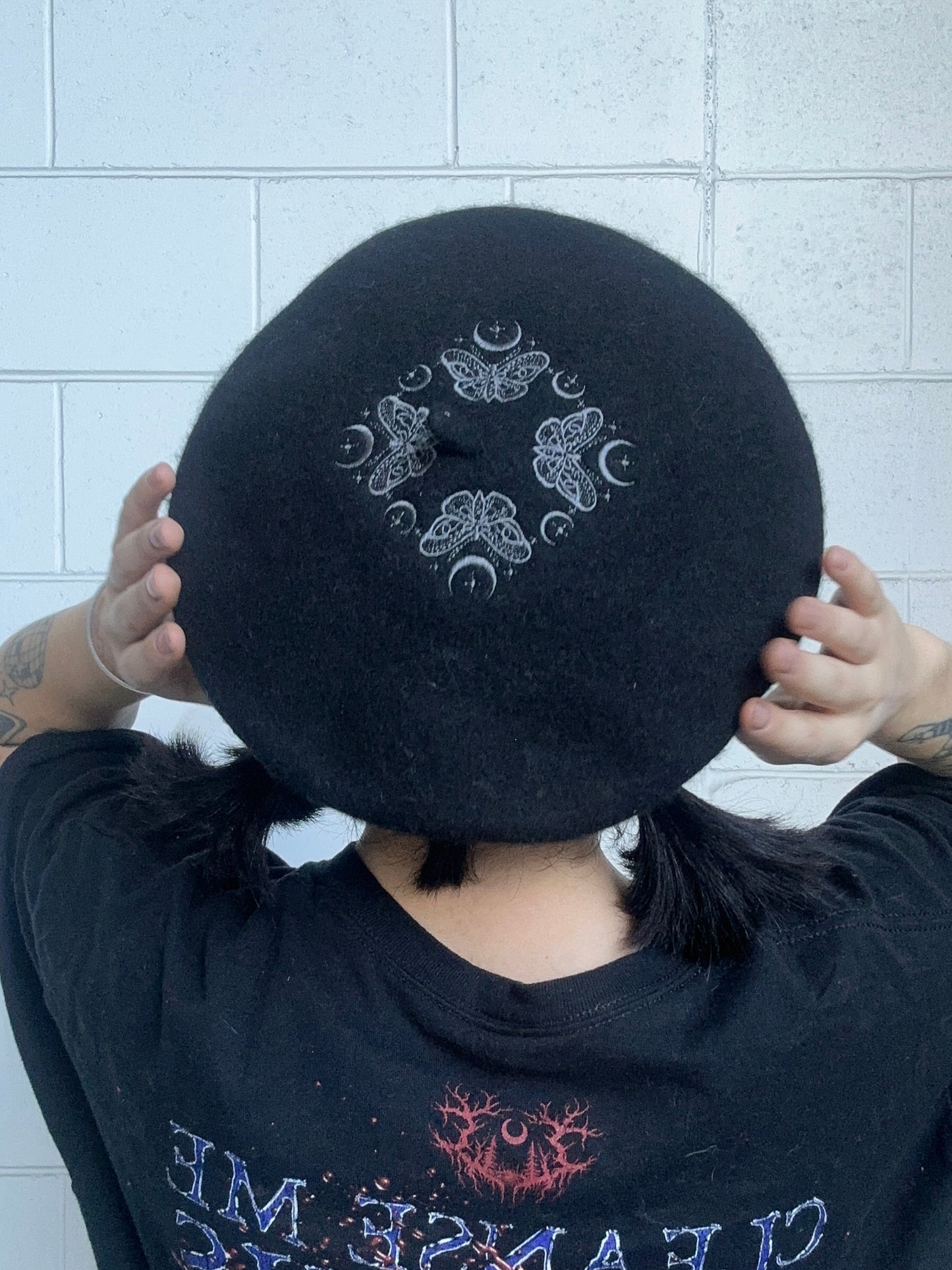 MOTH & MOON -  embroidered beret