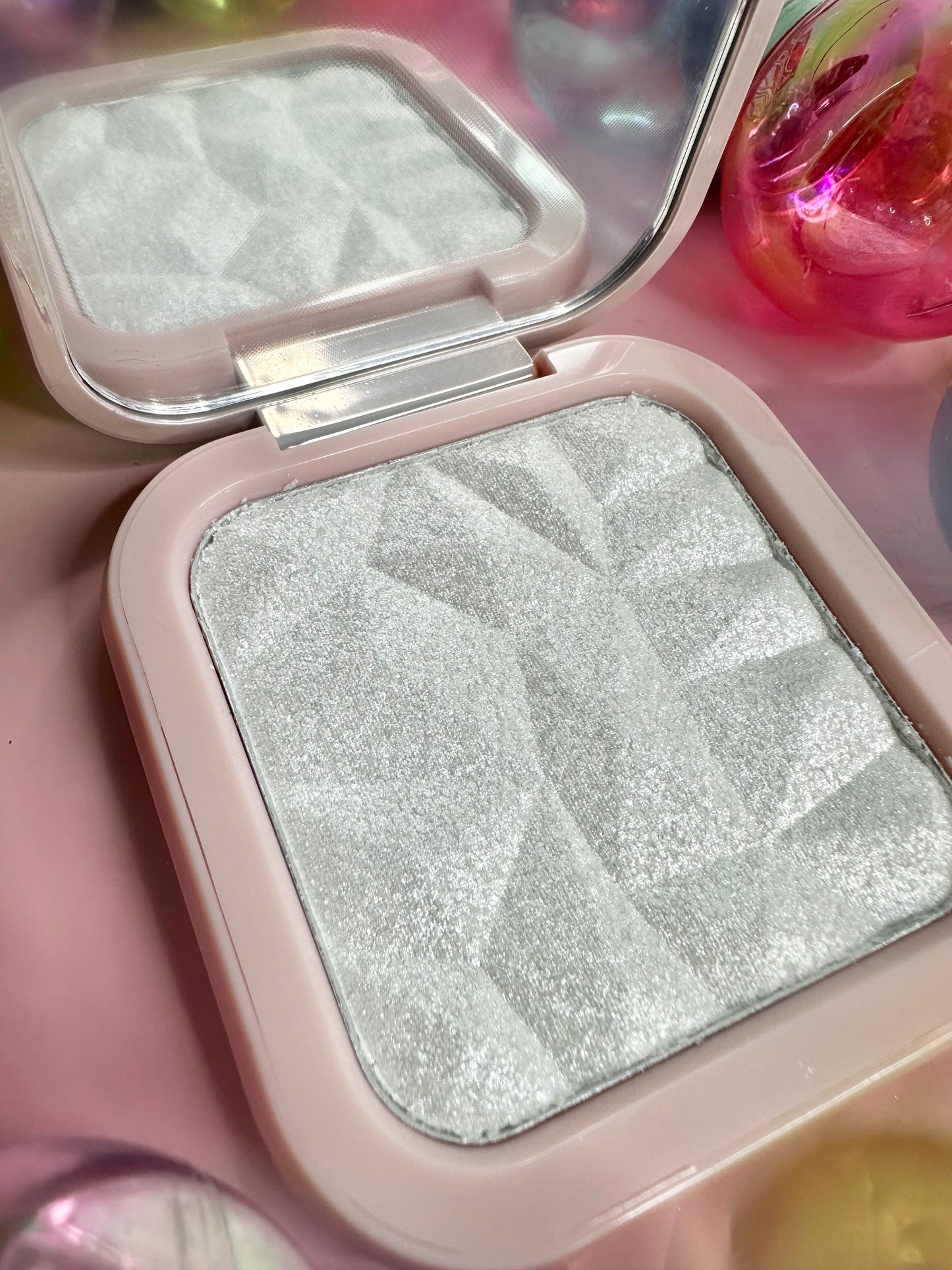 FROSTY THE GLOW MAN - Highlight Compact