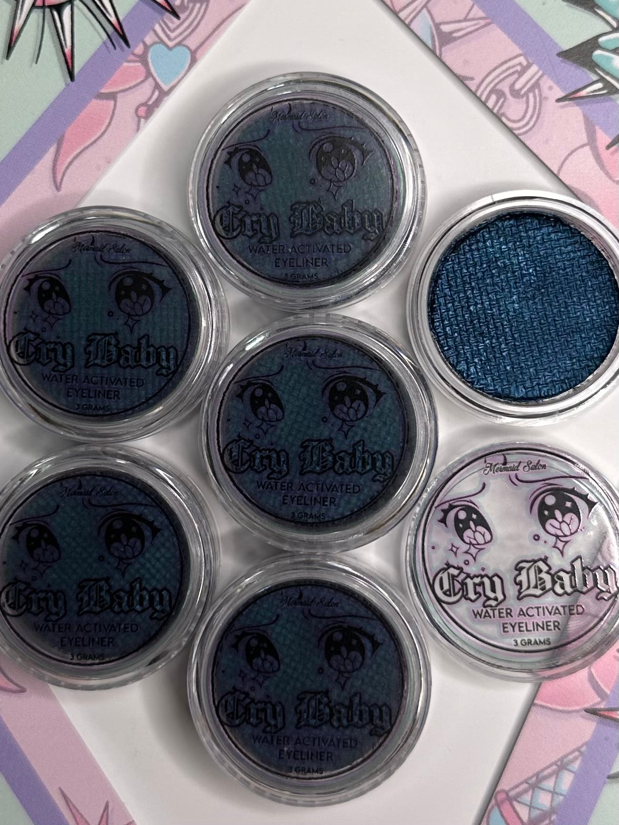 SALEM NIGHT - IRIDESCENT CryBaby Aqua Liner