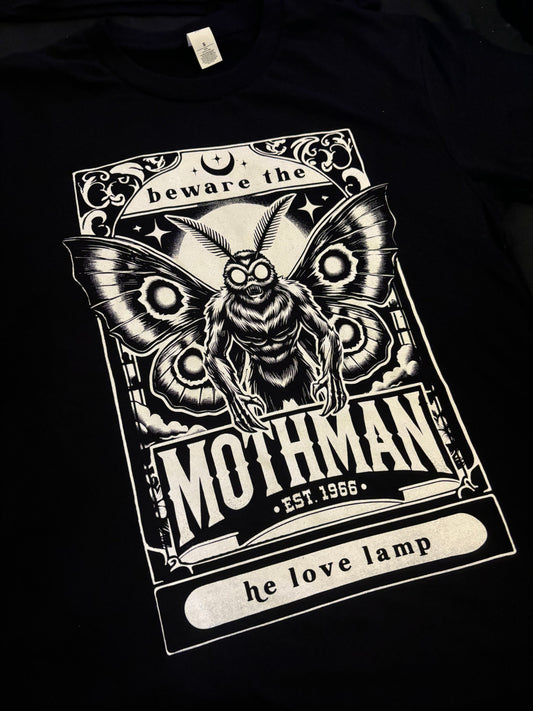 MOTHMAN - he love Lamp T-Shirt