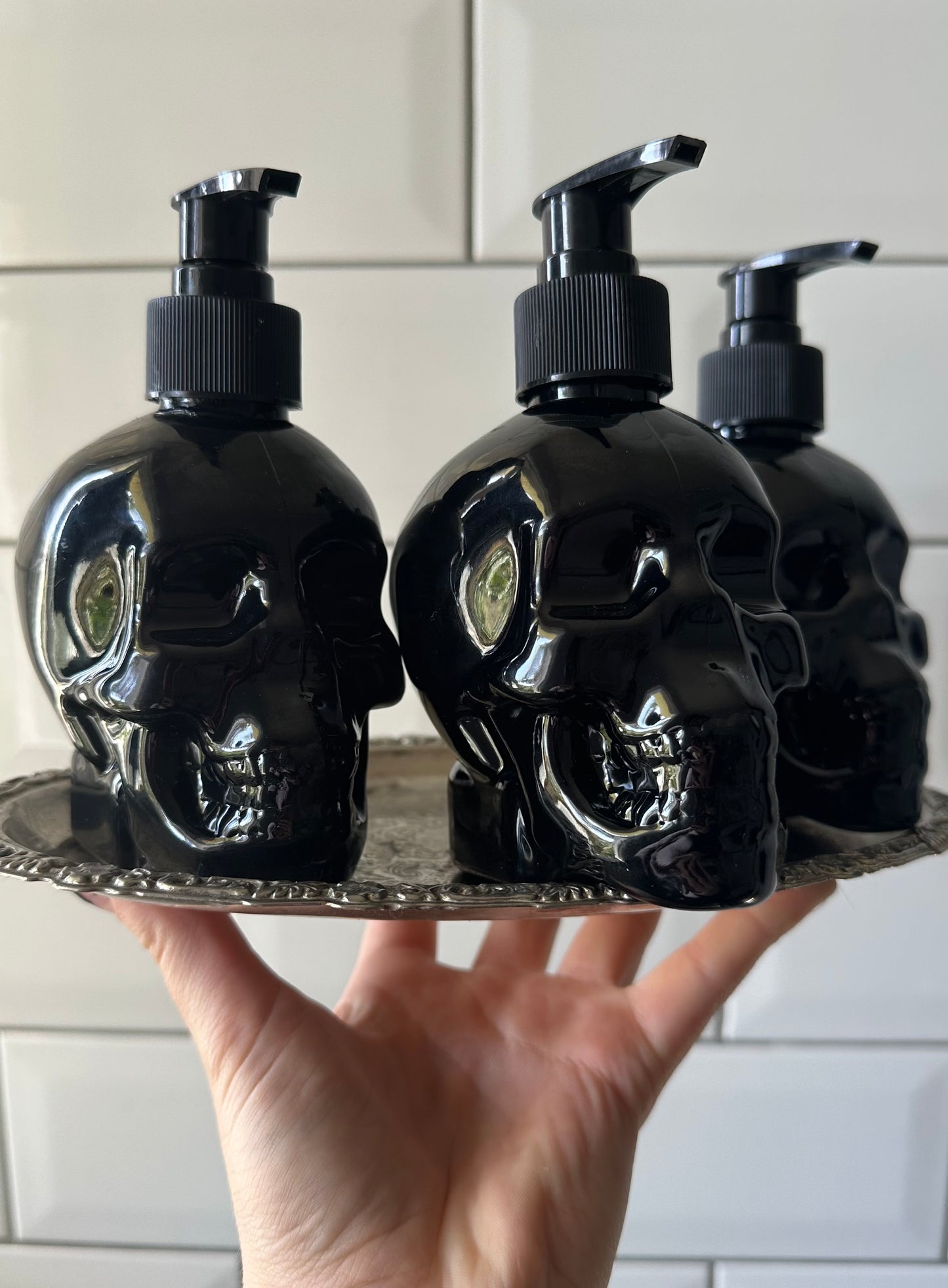 SKULL BODY WASH - Far Away Tree