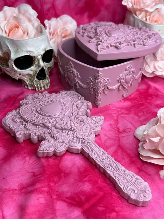 VANITY ROSA ROUGE - Heart Shaped Mirror and Heart Shaped Box