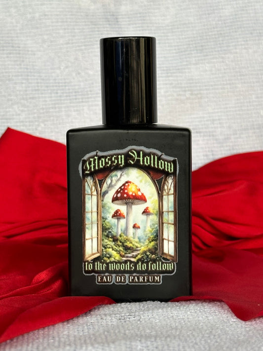MOSSY HOLLOW - 30ml Fairest of Them All Perfume