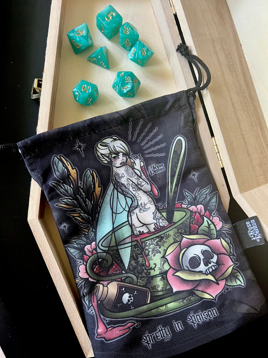 PRETTY IN POISON - Table top gaming dice set
